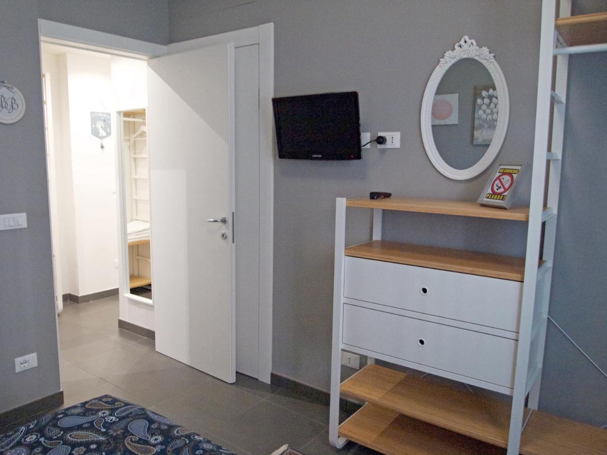 Happy Home Bo Centro Free Private Parking Bologna Exterior foto