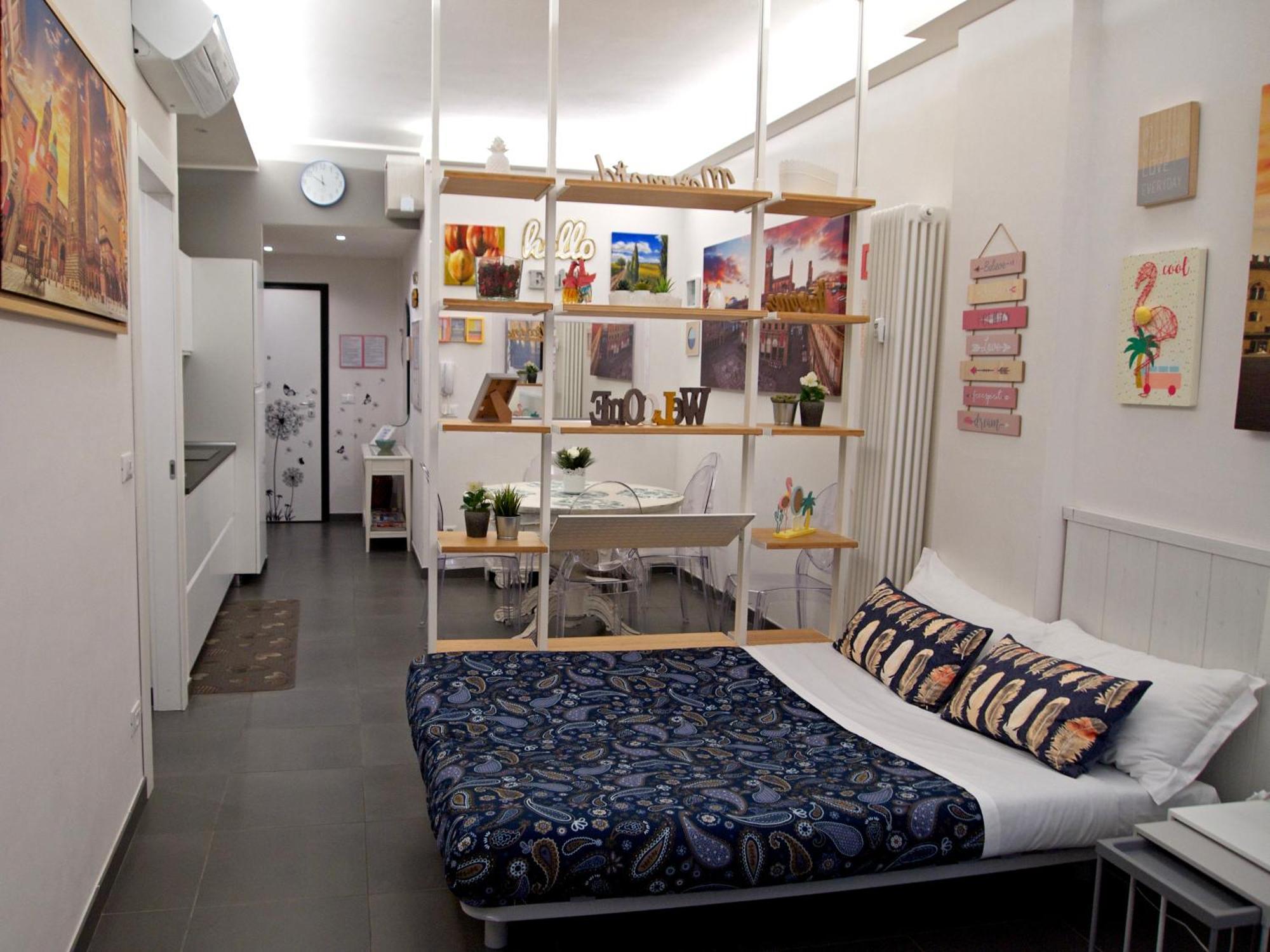 Happy Home Bo Centro Free Private Parking Bologna Exterior foto