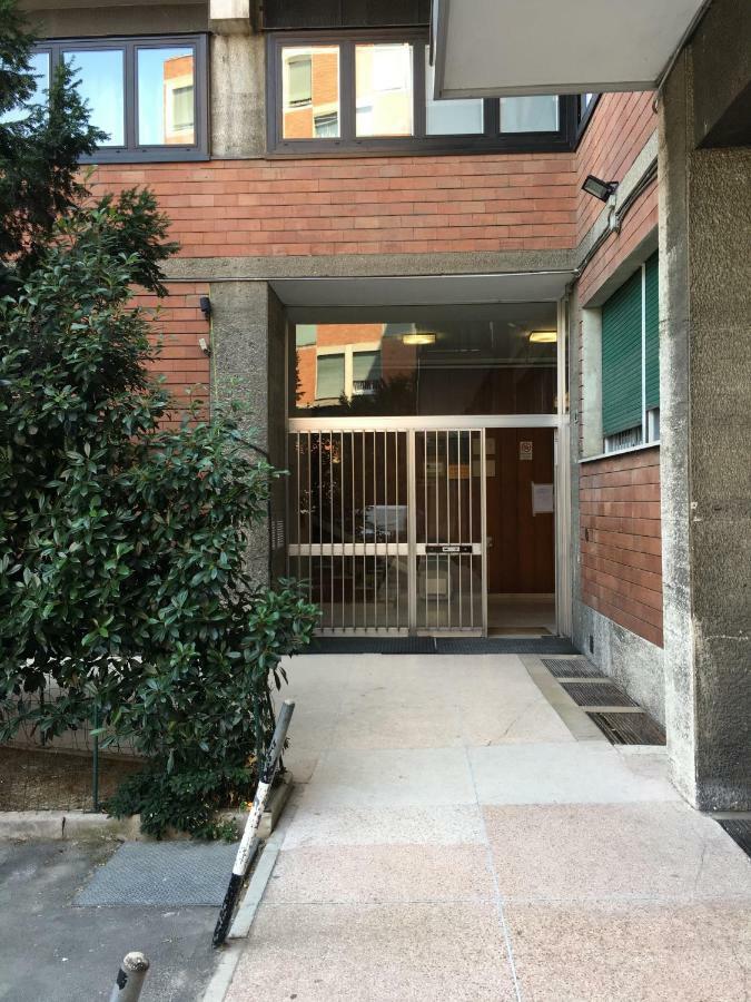 Happy Home Bo Centro Free Private Parking Bologna Exterior foto